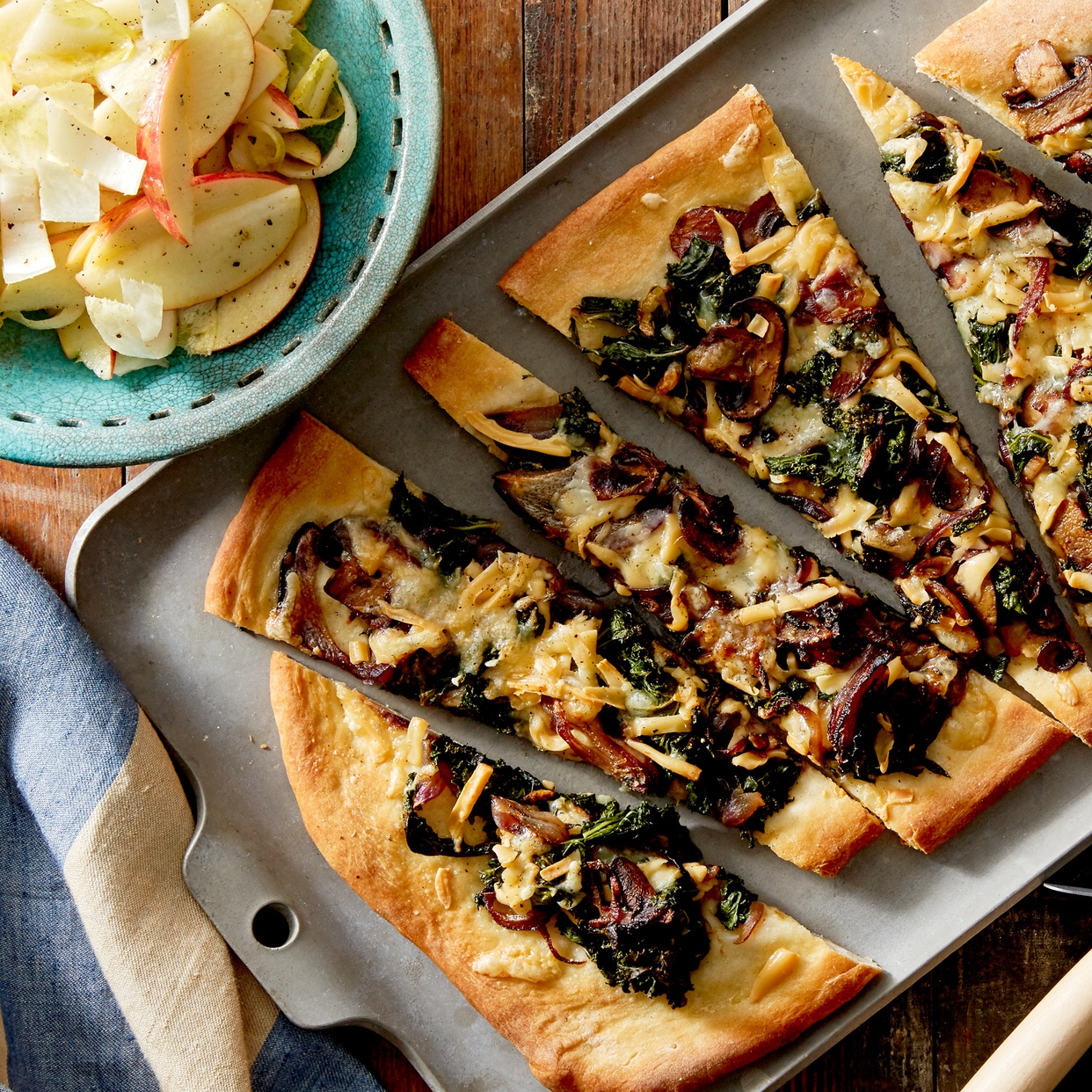 Smoked Gouda & Mushroom Flatbread